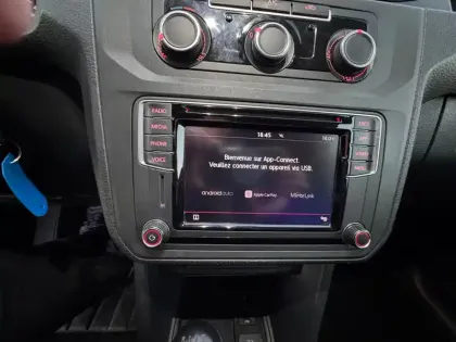 Photo 17 Volkswagen Caddy  VAN 2.0 TDI 75 BVM5