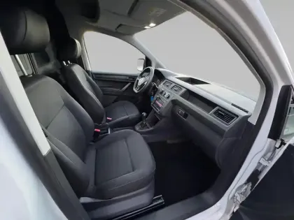 Photo 10 Volkswagen Caddy  VAN 2.0 TDI 75 BVM5