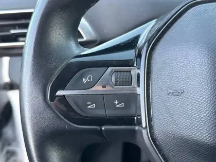 Photo 17 Peugeot 5008  BlueHDi 130ch S&S BVM6