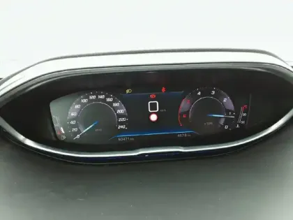 Photo 34 Peugeot 5008  BlueHDi 130ch S&S BVM6