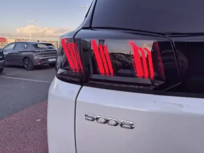 Photo 16 Peugeot 5008  BlueHDi 130ch S&S BVM6