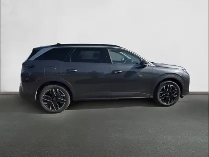 Photo 23 Peugeot 5008  Hybrid 145 e-DCS6