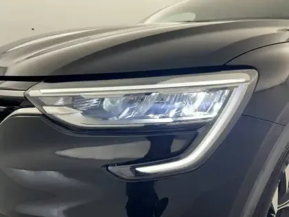 Photo 29 Renault Arkana  mild hybrid 140 EDC FAP - 22