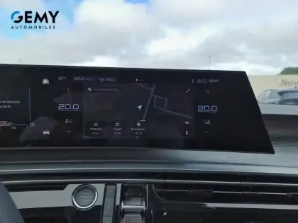 Photo 11 Peugeot 3008  Hybrid 136 e-DCS6