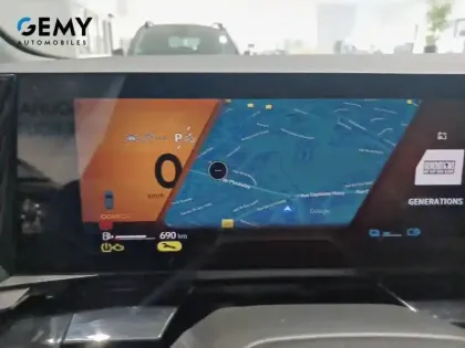 Photo 11 Renault Espace  E-Tech full hybrid 200 GSR2