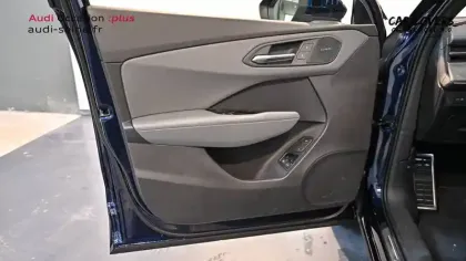 Photo 14 Audi Q3  e-hybrid 272 ch S tronic 6