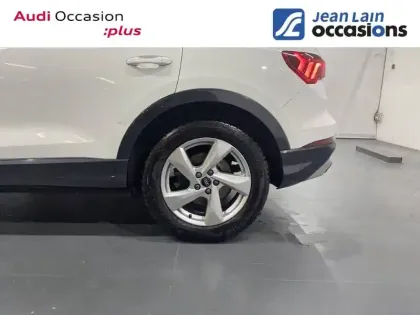 Photo 8 Audi Q3  40 TDI 200 ch S tronic 7 Quattro