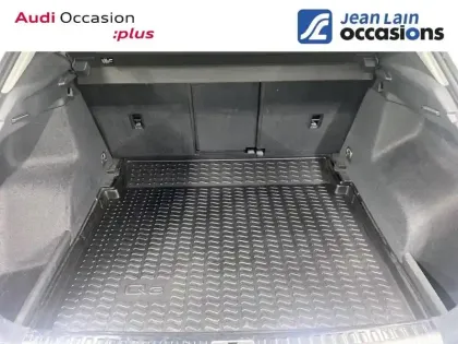 Photo 9 Audi Q3  40 TDI 200 ch S tronic 7 Quattro