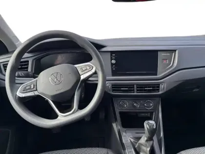 Photo 6 Volkswagen Polo  1.0 MPI 80 S&S BVM5