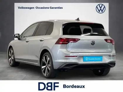Photo 2 Volkswagen Golf 1.5 eHybrid 204 DSG6 VW Edition