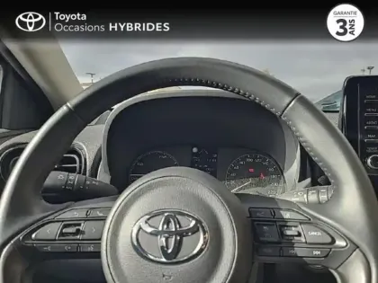 Photo 12 Toyota Yaris  116h Dynamic 5p MC24