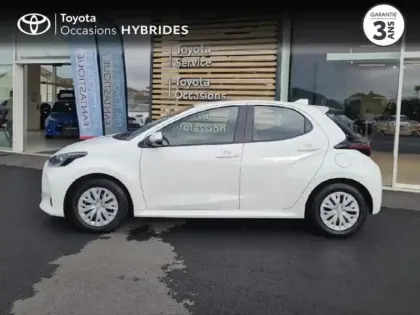 Photo 2 Toyota Yaris  116h Dynamic 5p MC24