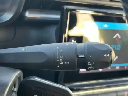 Photo 14 Citroën C3  1.2 PureTech 83ch S&S Shine