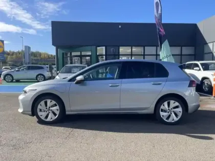 Photo 5 Volkswagen Golf  1.5 eHybrid 204ch VW Edition DSG6