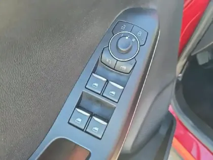 Photo 12 Ford Puma  1.0 EcoBoost 125ch mHEV Titanium 6cv