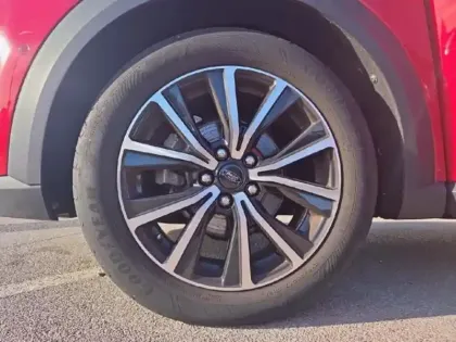 Photo 7 Ford Puma  1.0 EcoBoost 125ch mHEV Titanium 6cv