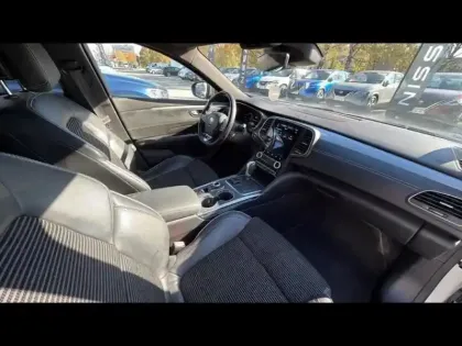 Photo 8 Renault Talisman  1.3 TCe 160ch FAP Intens EDC E6D-Full