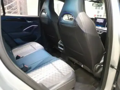 Photo 9 Volkswagen Tiguan  1.5 eHybrid 272ch R-Line Edition DSG6