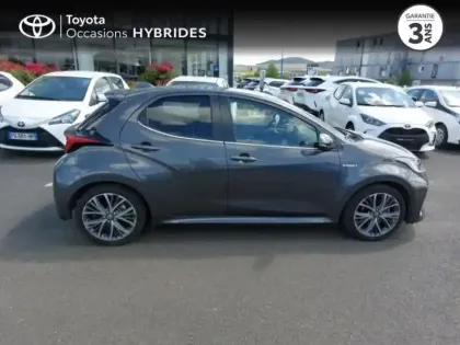 Photo 1 Toyota Yaris  116h Iconic 5p MY22