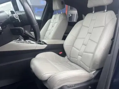 Photo 9 DS Ds 7  E-TENSE 4x4 360ch La Premiere