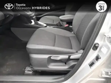 Photo 3 Toyota Yaris  Cross 116h Dynamic Business + Programme Beyond Zero Academy MY22