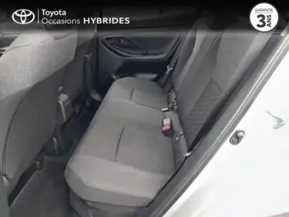 Photo 2 Toyota Yaris  Cross 116h Dynamic Business + Programme Beyond Zero Academy MY22