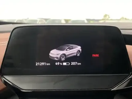 Photo 13 Volkswagen Id.5  204ch Pro Performance 77 kWh