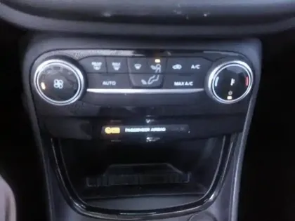 Photo 11 Ford Puma  1.0 Flexifuel 125ch S&S mHEV Titanium