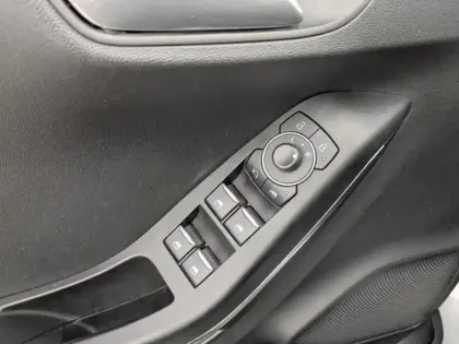 Photo 8 Ford Puma  1.0 Flexifuel 125ch S&S mHEV ST-Line X