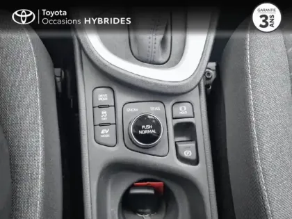 Photo 12 Toyota Yaris  Cross 116h Dynamic Business + Programme Beyond Zero Academy MY22