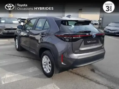 Photo 1 Toyota Yaris  Cross 116h Dynamic Business + Programme Beyond Zero Academy MY22