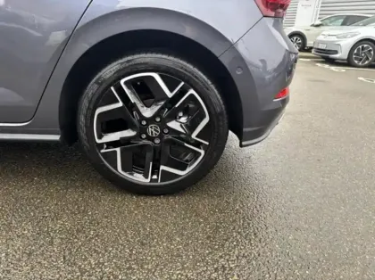 Photo 9 Volkswagen Polo  1.0 TSI 116ch R-Line DSG7