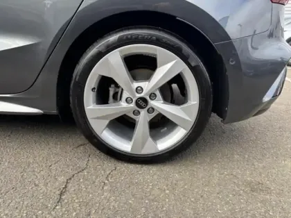 Photo 8 Audi A3  Sportback 35 TDI 150ch S line S tronic 7