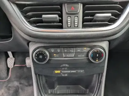 Photo 13 Ford Puma  1.0 Flexifuel 125ch S&S mHEV ST-Line