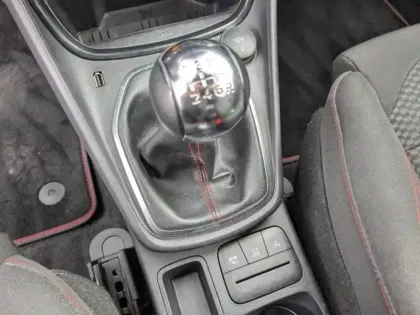 Photo 14 Ford Puma  1.0 Flexifuel 125ch S&S mHEV ST-Line