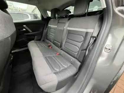 Photo 7 Citroën C4  1.2 PureTech 130ch S&S MAX