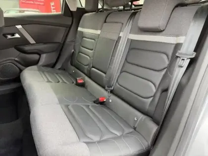 Photo 8 Citroën C4  1.2 PureTech 130ch S&S MAX