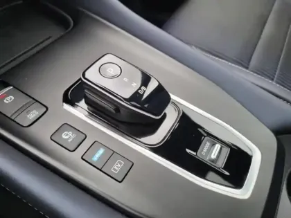 Photo 2 Nissan Qashqai  e-POWER 190ch Tekna