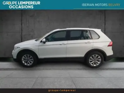 Photo 6 Volkswagen Tiguan  1.5 TSI 150ch Life Business DSG7