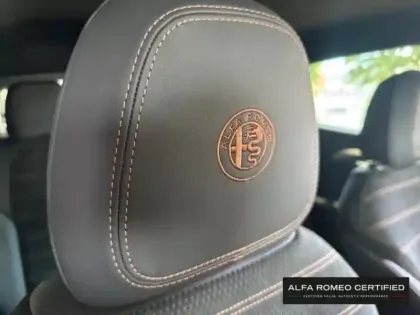 Photo 13 Alfa Romeo Tonale  1.5 Ibrida 160ch Intensa TCT