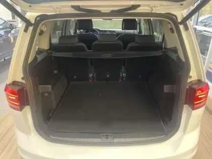 Photo 8 Volkswagen Touran  2.0 TDI 150ch Style DSG7 7 places