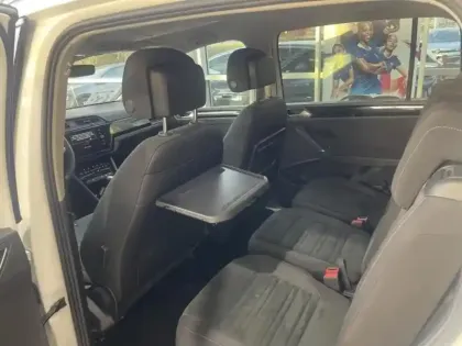 Photo 12 Volkswagen Touran  2.0 TDI 150ch Style DSG7 7 places