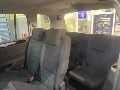 Photo 10 Volkswagen Touran  2.0 TDI 150ch Style DSG7 7 places