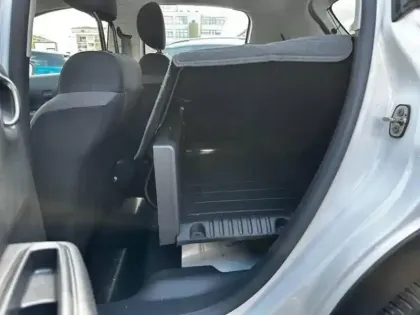 Photo 6 Citroën C3  Sté 1.5 BlueHDi 100ch S&S BVM 6 Feel Nav