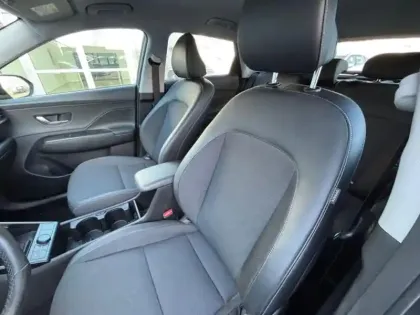 Photo 8 Hyundai Kona  1.6 GDi 129ch Hybrid Creative DCT-6