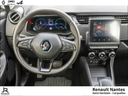 Photo 7 Renault Zoé Zoe E-Tech Equilibre charge normale R110 - 22B