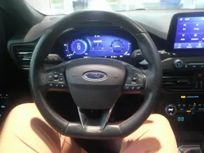 Photo 5 Ford Focus  1.0 EcoBoost 155ch mHEV ST-Line X