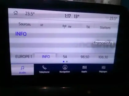 Photo 11 Ford Kuga  2.5 Duratec 190ch FHEV E85 Titanium BVA