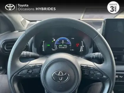 Photo 12 Toyota Yaris  116h Design 5p MY25