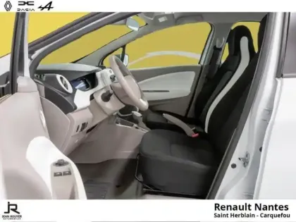 Photo 9 Renault Zoé Zoe Life charge normale R90 MY19